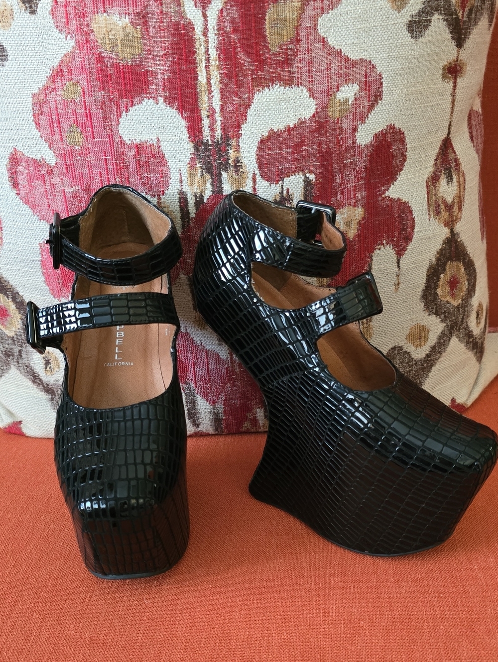 Jeffrey Campbell "Rockspring" Reptile Patent Leather Platform Mary Janes - sz 6M
